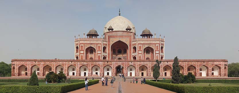 Monument during golden triangle tour with kerala