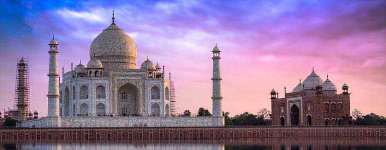 Golden Triangle tour highlights — India Gate, Taj Mahal and Hawa Mahal